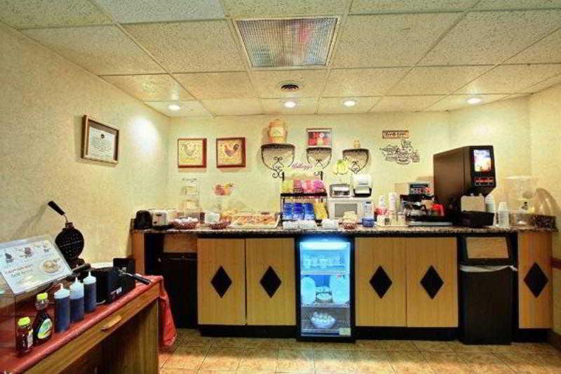 Days Inn & Suites By Wyndham Madison Heights Mi Exteriör bild